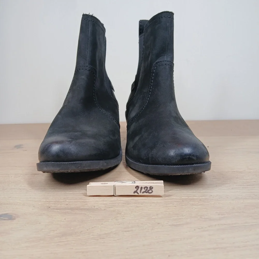 Teva Foxy Chelsea Boots Women 7 Black Nubuck Leather Waterproof Block Heel